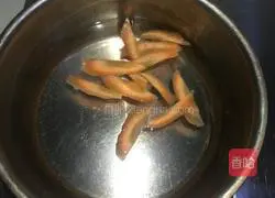 Illustration of how to make cold chicken tripe 2