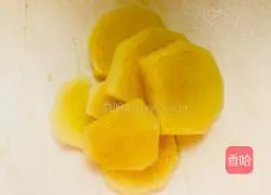 Illustration of home-style fried shrimps 2