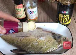 Illustration of braised Wuchang fish 1