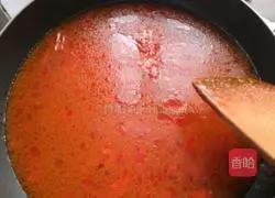 Illustration of how to stuff pork with pepper 10