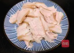  Illustration of how to make twice-cooked pork with soy sauce 4