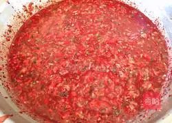 Illustration of how to make blood sausage 15