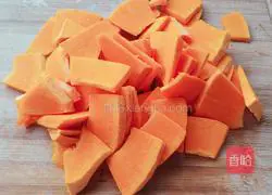 Illustration of how to make fried lilies with pumpkin 1