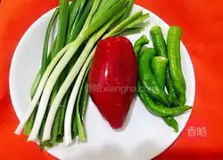 Illustration of how to make twice-cooked potato pork 7