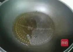 Illustration of how to make twice-cooked pork with king oyster mushroom 2