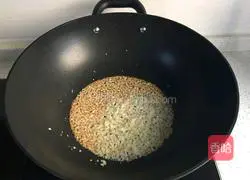 Illustration of how to make steamed swan eggs 7