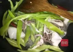 Illustration of how to make spicy pen-tube fish 6