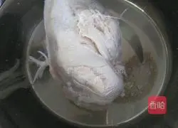 Illustration of how to make Bangbang shredded chicken 4