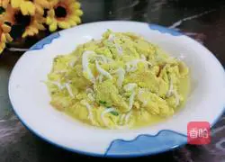 Whitebait Illustration of how to make scrambled eggs 8