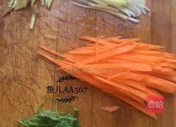 Illustration of Northeastern Pot Bun Pork 3