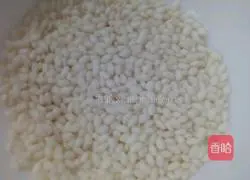 Sweet Illustration of how to make corn paste 4