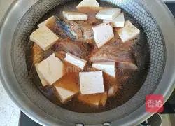 Illustration of home-style tofu stewed fish 9