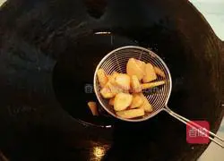 Illustration of how to make three fresh vegetables 10