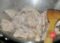 Illustration of how to make sweet and sour pork ribs 4