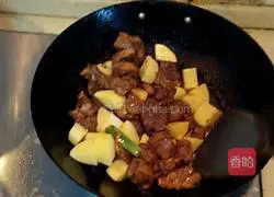 Illustration of how to make beer duck 7