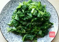 Illustration of how to make mashed potatoes and cabbage 2