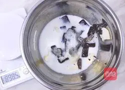 Au Illustration of how to make Leo's chocolate cake 1