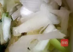 Illustration of how to cook braised fish 3