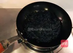 Illustration of Japanese style seafood hot pot recipe 2