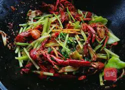 Illustration of how to make spicy crayfish 10