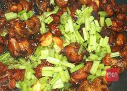 Illustration of how to make Sichuan Spicy Chicken 9