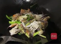 Illustration of how to make fried crabs 3