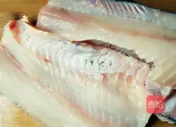 Spicy boiled Illustration of how to cook fish 2