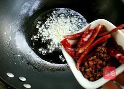 Illustration of home-cooked fish recipes 16