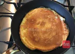 American style Illustration of making omelette 5