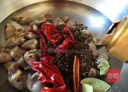 Illustration of how to make braised chicken hearts 5