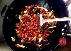 Illustration of how to make private spicy chicken nuggets 12