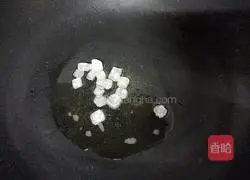 Illustration of how to make sweet and sour pork ribs 4