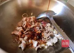 Illustration of how to make fried pork with pepper 8