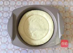 Illustration of how to make pizza crust 9