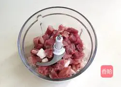 Illustration of how to make fried meatballs 2