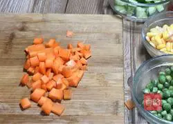 Illustration of how to make colorful shrimps 4