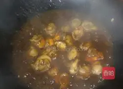 Illustration of how to make warm whole clams with golden needles 8