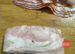 Illustration of how to make bacon mashed potato rolls 7