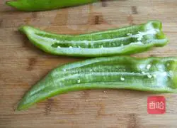 Xinwen Gourmet Spicy Shredded Pork Recipe Illustration 5