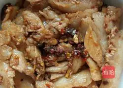 Illustration of how to make salted braised pork (salted braised pork) 14