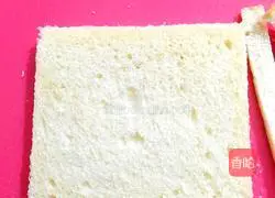 Illustration of how to make banana toast rolls 1