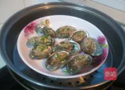 Illustration of how to make steamed abalone 7