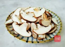 Illustration of how to make fried pork with mushrooms 1