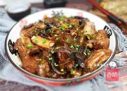 Illustration of how to cook pork ribs with vermicelli and stewed mushrooms 16