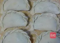 Illustration of how to make homely chive box 4