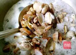 Illustration of how to stir-fry scallops 4