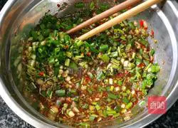 Illustration of how to make cold crucian carp (oil-free version) 12