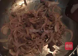 Baked Illustration of how to make roast beef and mashed potatoes 3