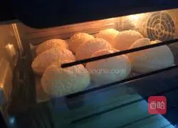 Illustration of how to make puff pastry cream puffs 12