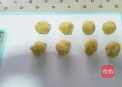 Illustration of how to make mashed potato and shrimp balls 9